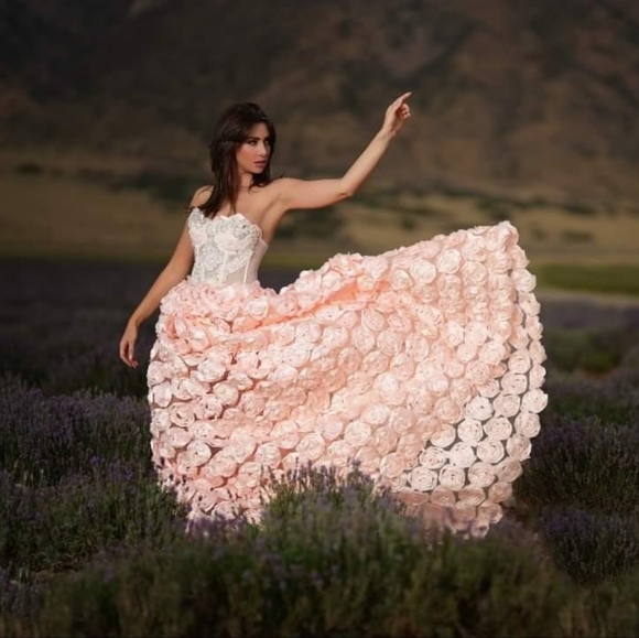 Sample Gown Only "BLOOM" Blush Ivory & Mint 3D Rosette Wedding Gown Set - Picture 8 of 14